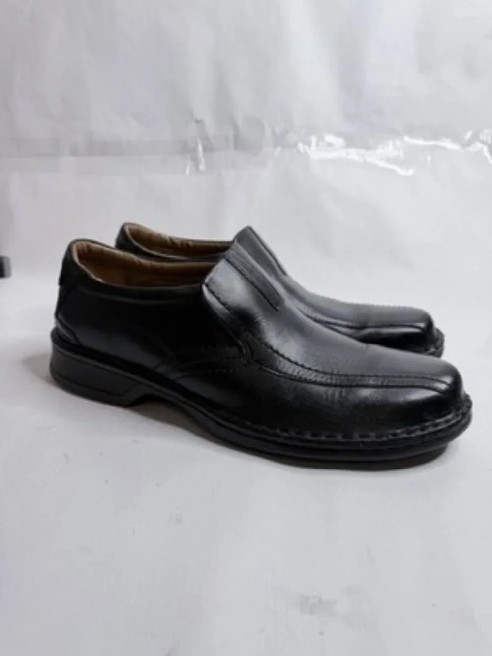CLARKS Men’s Black LOAFER SHOES MEN'S 10M LEATHER CASUAL SLIP ON